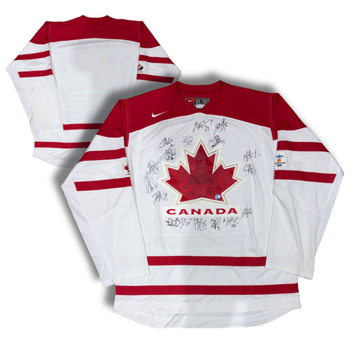 Women's Team Autographed Team Canada Nike Away Hockey Jersey - Pastime Sports & Games