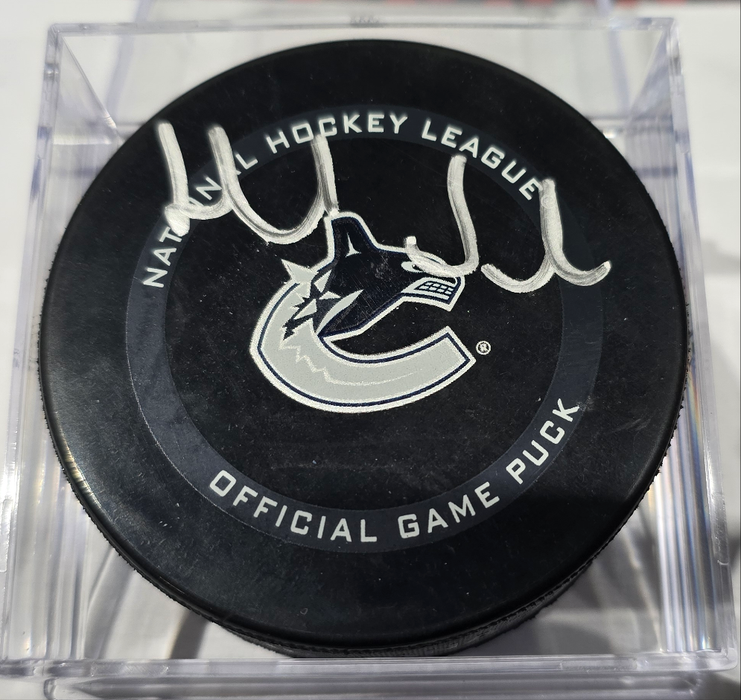 Henrik Sedin Autographed Vancouver Canucks Fanatics Authenticated Official Game Puck