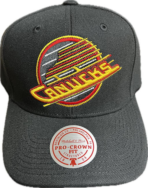 NHL Vancouver Canucks Black Vintage Logo Hat