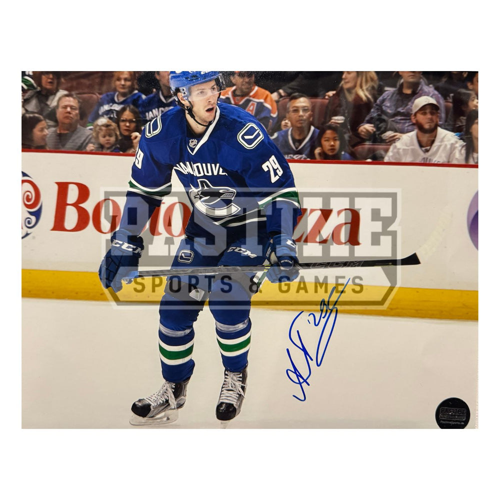 Andy Peden Autographed Vancouver Canucks Photo (On The Ice) - Pastime Sports & Games