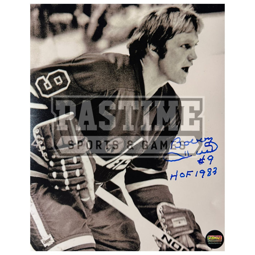 Bobby Hull Autographed Winnipeg Jets Photo (Black & White Profile) - Pastime Sports & Games