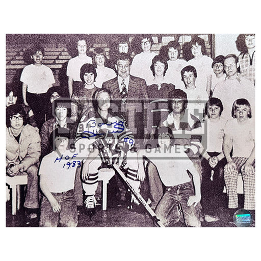 Bobby Hull Autographed Winnipeg Jets Photo (Group Photo) - Pastime Sports & Games