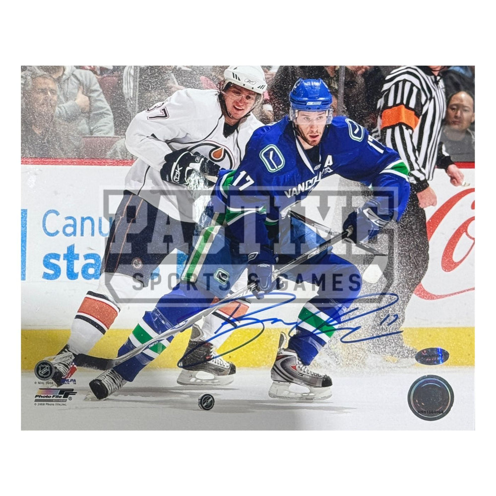Ryan Kesler Autographed Vancouver Canucks Photo (Blocking Oiler) - Pastime Sports & Games