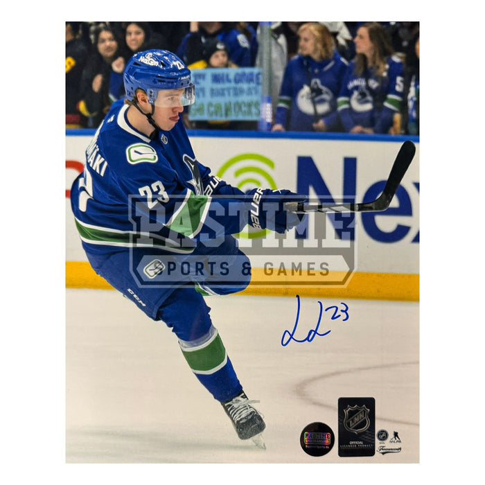 Jonathan Lekkerimaki Autographed Vancouver Canucks Photo (Shooting) - Pastime Sports & Games