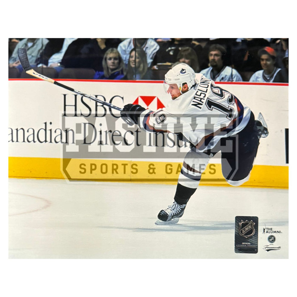 Markus Naslund Vancouver Canucks Photo (Shooting The Puck) - Pastime Sports & Games