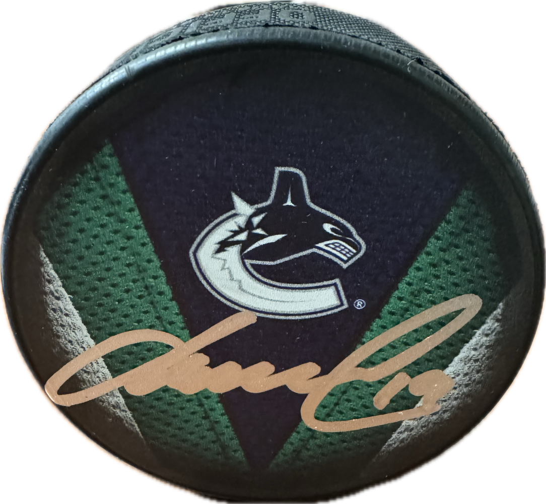Markus Naslund Autographed Vancouver Canucks Puck (Jersey V) - Pastime Sports & Games
