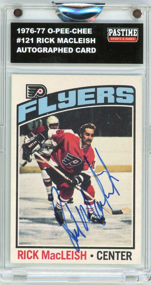 Rick MacLeish #121 1976/77 O-Pee-Chee Hockey Autographed Card Encased in Magpro