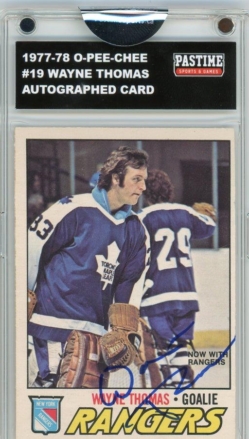 Wayne Thomas #19 1977/78 O-Pee-Chee Hockey Autographed Card Encased in Magpro