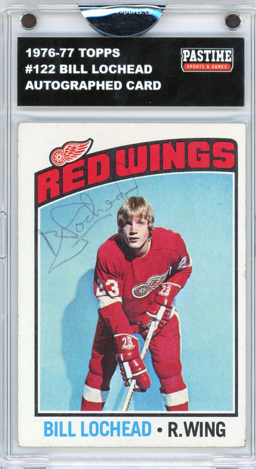 Bill Lochead #122 1976/77 Topps Hockey Autographed Card Encased in Magpro