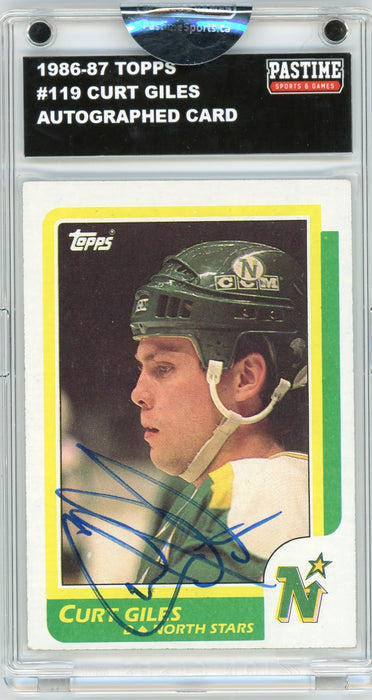 Curt Giles #119 1986/87 Topps Hockey Autographed Card Encased in Magpro