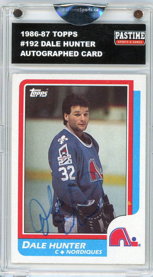 Dale Hunter #192 1986/87 Topps Hockey Autographed Card Encased in Magpro