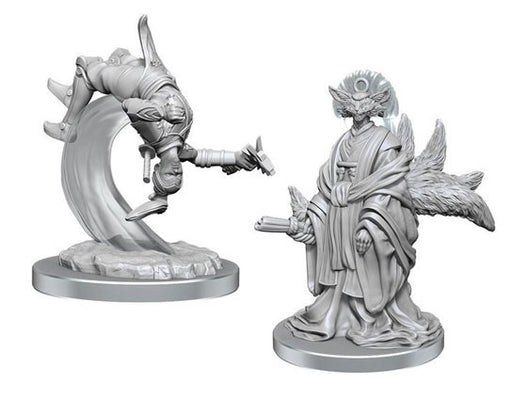 Magic The Gathering Unpainted Miniatures Kotose & Light-Paws (90505) - Pastime Sports & Games