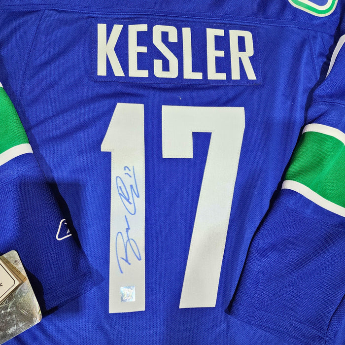 Ryan Kesler Autographed Vancouver Canucks Vintage Reebok Hockey Jersey - Pastime Sports & Games