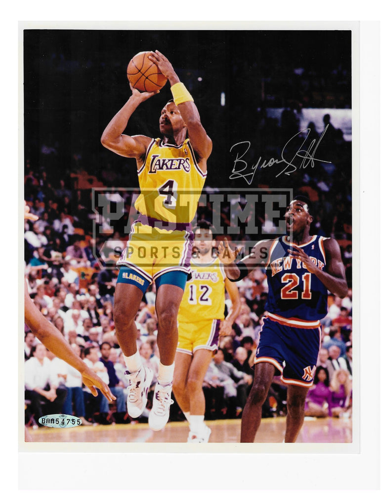 Byron Scott Autographed 8X10 Los Angeles Lakers (Shooting) - Pastime Sports & Games
