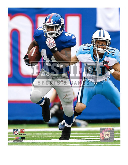 Ahmed Bradshaw 8X10 New York Giants Home Jersey (Running With Ball Pose 3) - Pastime Sports & Games
