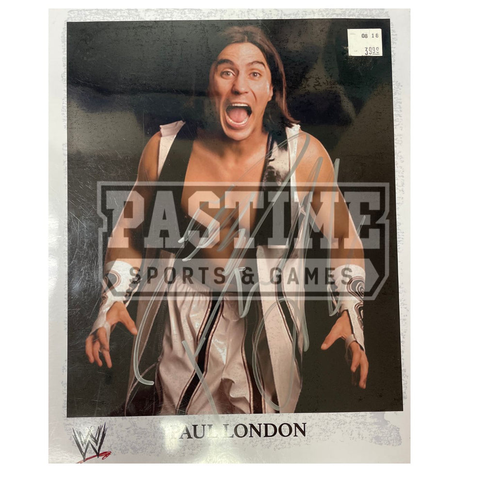 Paul London Autographed Fighting Photo - Pastime Sports & Games