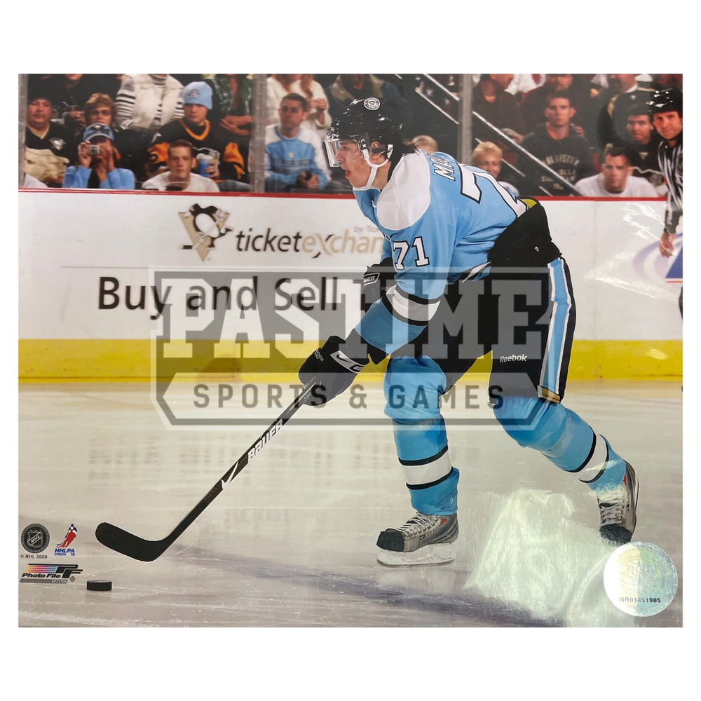 Manny Malhotra 8X10 Pittsburgh Penguins Home Jersey (Skating With Puck) - Pastime Sports & Games