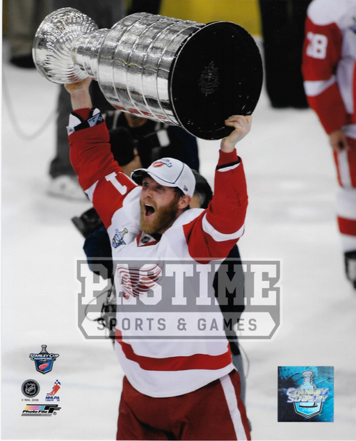 Dan Cleary 8X10 Red Wings Away Jersey (Holding  Stanley Cup) - Pastime Sports & Games