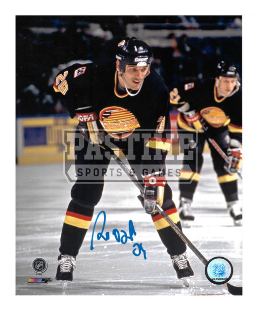 Pavel Bure 8X10 Autographed Vancouver Canucks Away Jersey (Waiting