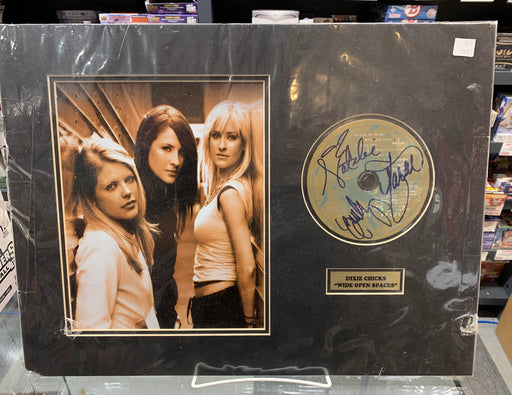 Dixie Chicks "Wide Open Spaces" Autographed Celebrity Matted Photo and Disk - Pastime Sports & Games