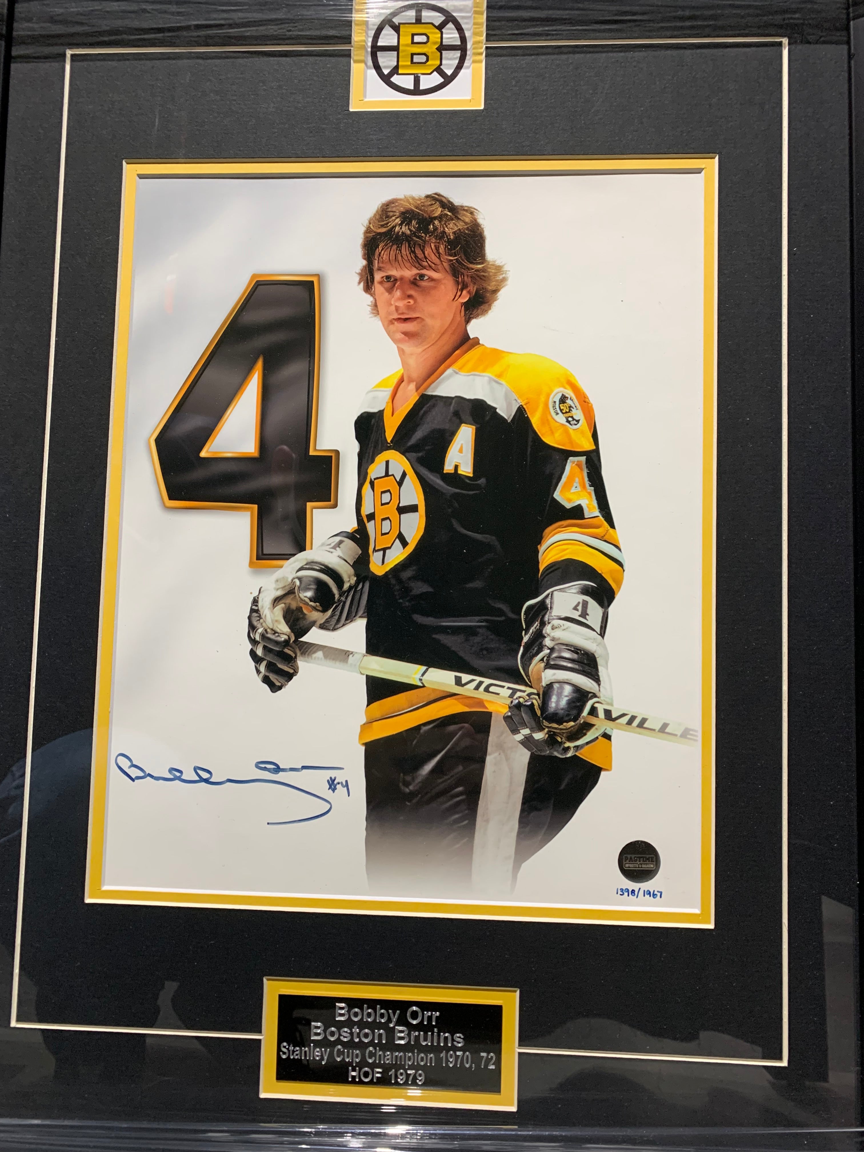 1967 Autographed Boston Bruins Bobby Orr Home Jersey