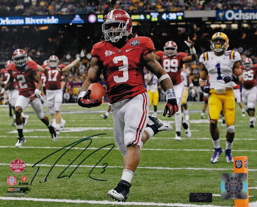 Trent Richardson Autographed 8X10 Cleveland Browns (Running) - Pastime Sports & Games