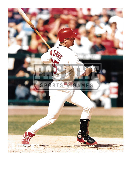 Mark Mcgwire 8X10 St. Louis Cardinals (Swinging Bat Pose 1) - Pastime Sports & Games