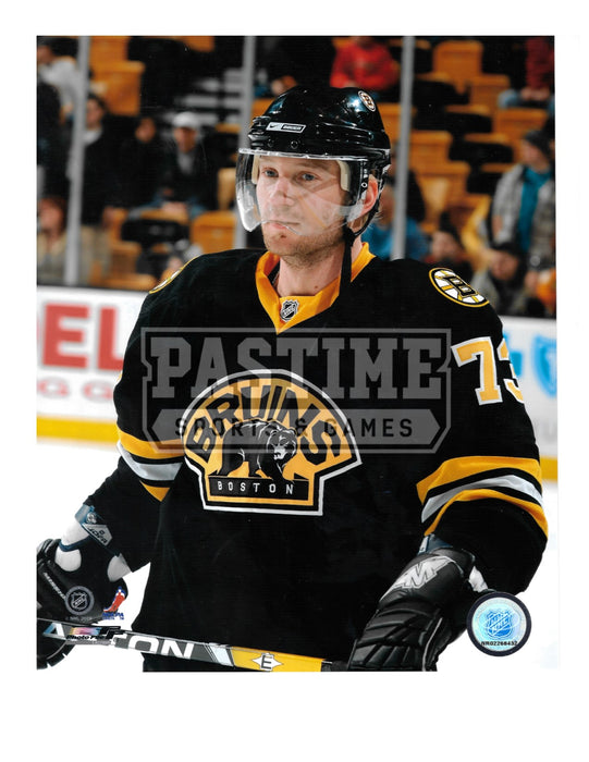 Michael Ryder 8X10 Boston Bruins Home Jersey (Close Up) - Pastime Sports & Games