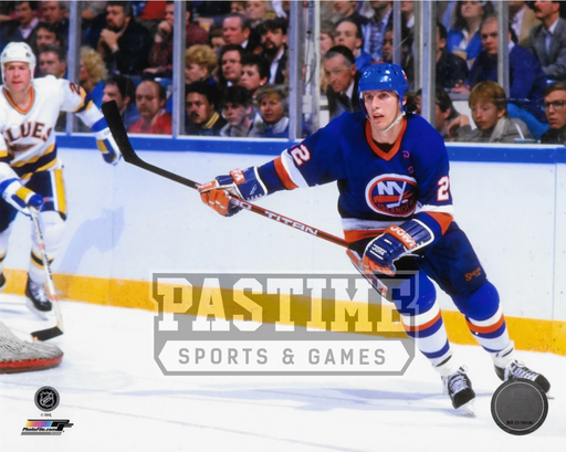 Mike Bossy 8X10 Islanders Home Jersey (Skating With Stick Raised) - Pastime Sports & Games