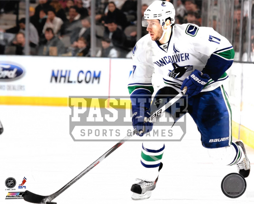 Ryan Kesler 8X10 Vancouver Canucks Away Jersey (Skating With Puck) - Pastime Sports & Games