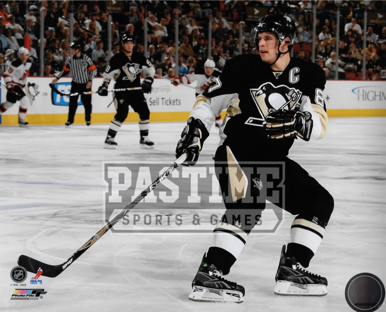 Sidney Crosby 8X10 Penguins Home Jersey (Jersey Devils in Background) - Pastime Sports & Games