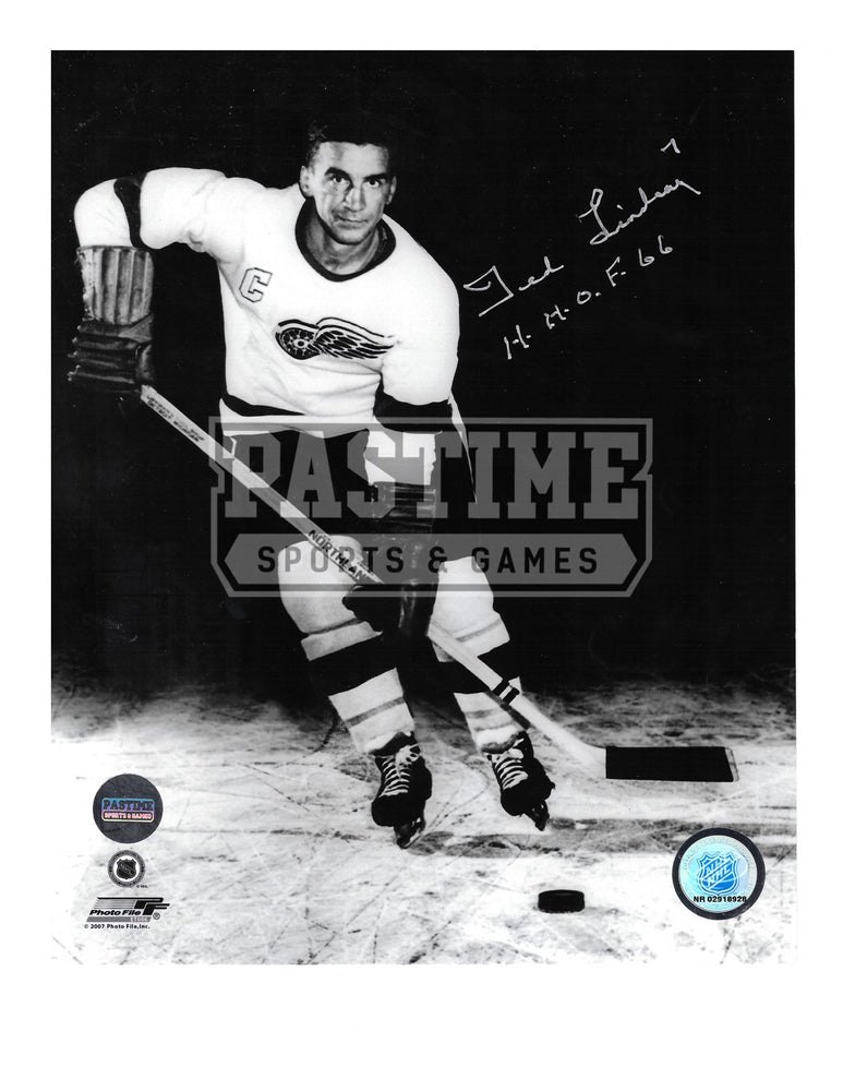 Ted Lindsay Autographed 8X10 Detroit Red Wings Away Jersey (Skating With Puck) - Pastime Sports & Games