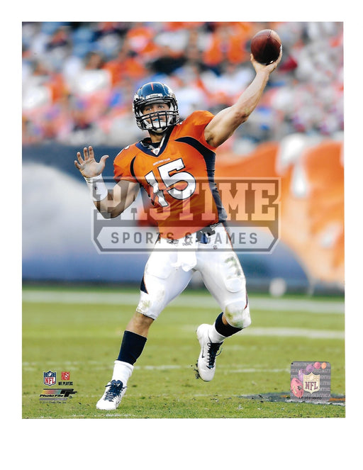 Tim Tebow 8X10 Denver Broncos (Catching Ball With One Hand) - Pastime Sports & Games