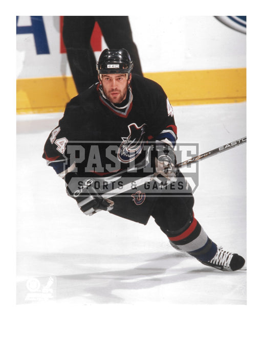 Todd Bertuzzi 8X10 Canucks Home Jersey (Close up) - Pastime Sports & Games