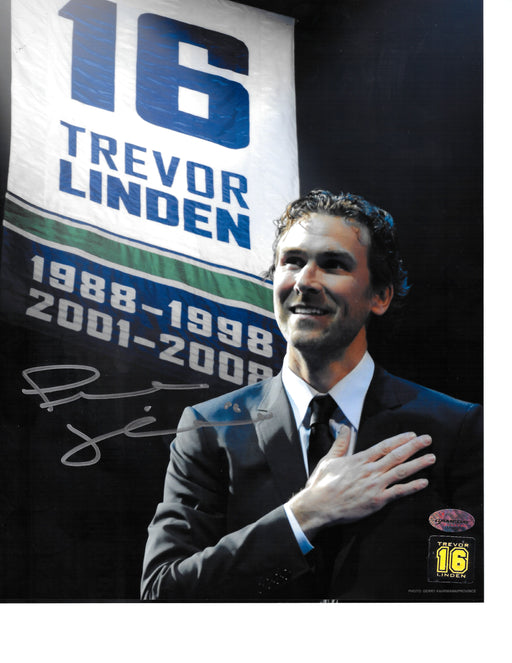 Trevor Linden Autographed 8X10 Vancouver Canucks (Hand Over Heart) - Pastime Sports & Games