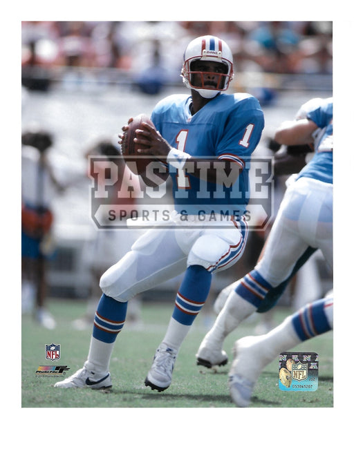 Warren Moon 8X10 Tennesse Titans Home Jersey (Holding Ball) - Pastime Sports & Games
