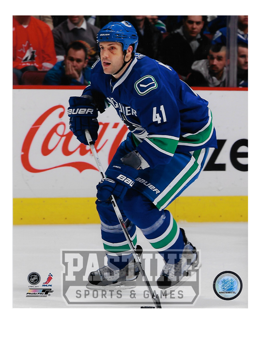 Andrew Alberts 8X10 Canucks Photo Home Jersey (Black Eye) - Pastime Sports & Games