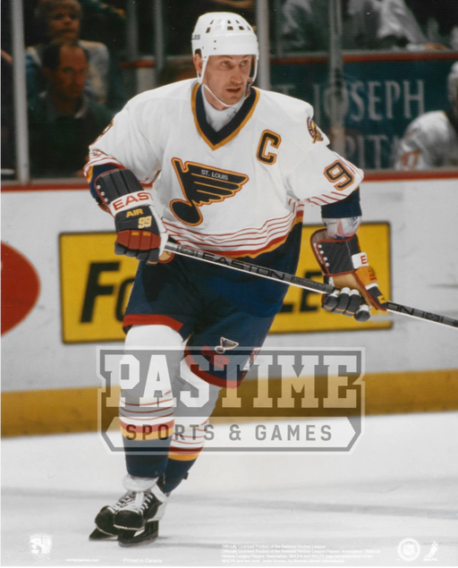 Wayne Gretzky 8X10 Blues Away Jerersy Hockey (Skating) - Pastime Sports & Games