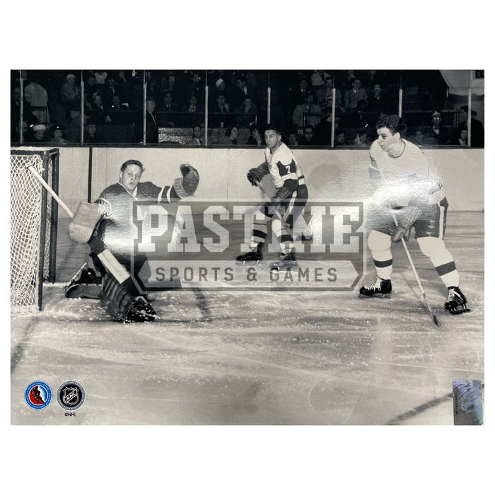 Ted Lindsay 11X14 Detroit Redwings Away Jersey ( Shooting) - Pastime Sports & Games