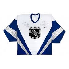 Sold at Auction: Wayne Gretzky of the New York Rangers signed autographed  blue hockey jersey COA 225