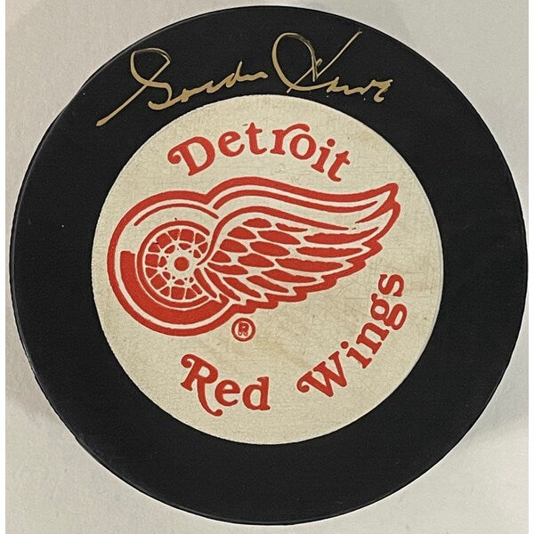 Gordie Howe Autographed Detroit Red Wings Hockey Puck - Pastime Sports & Games