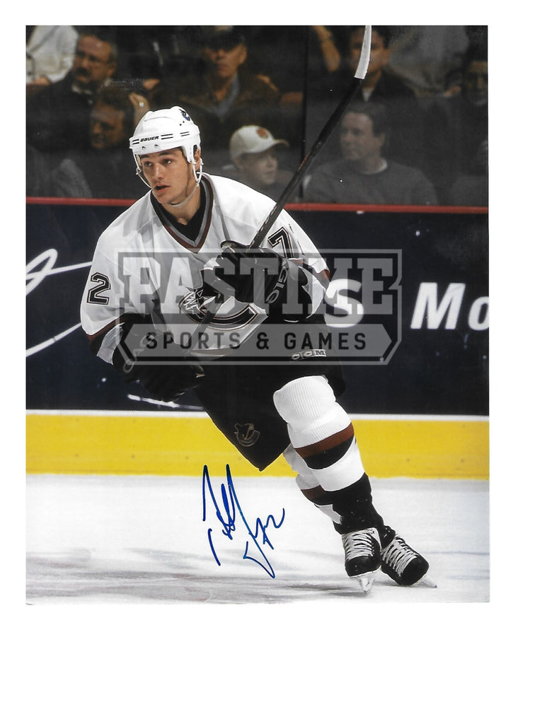Peter Schaefer Autographed 8X10 Vancouver Canucks Away Jersey (Skating Stick Up) - Pastime Sports & Games