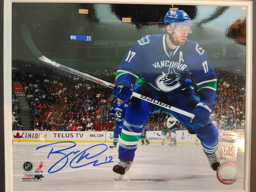 Ryan Kesler Autographed 8x10 Vancouver Canucks Home Jersey (Skating) - Pastime Sports & Games